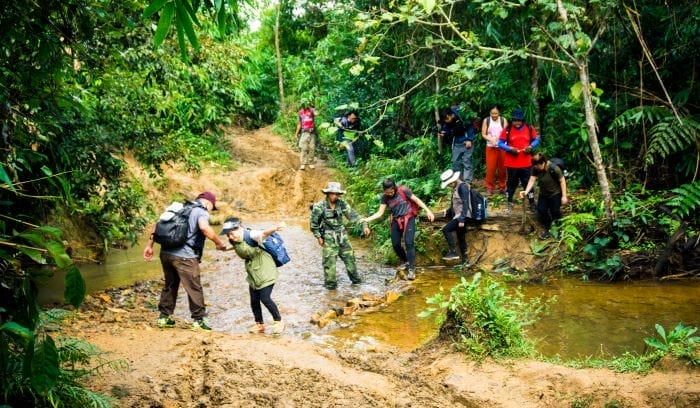 Du-lich-phuot-trekking-cho-ai-thich-chinh-phuc (30)